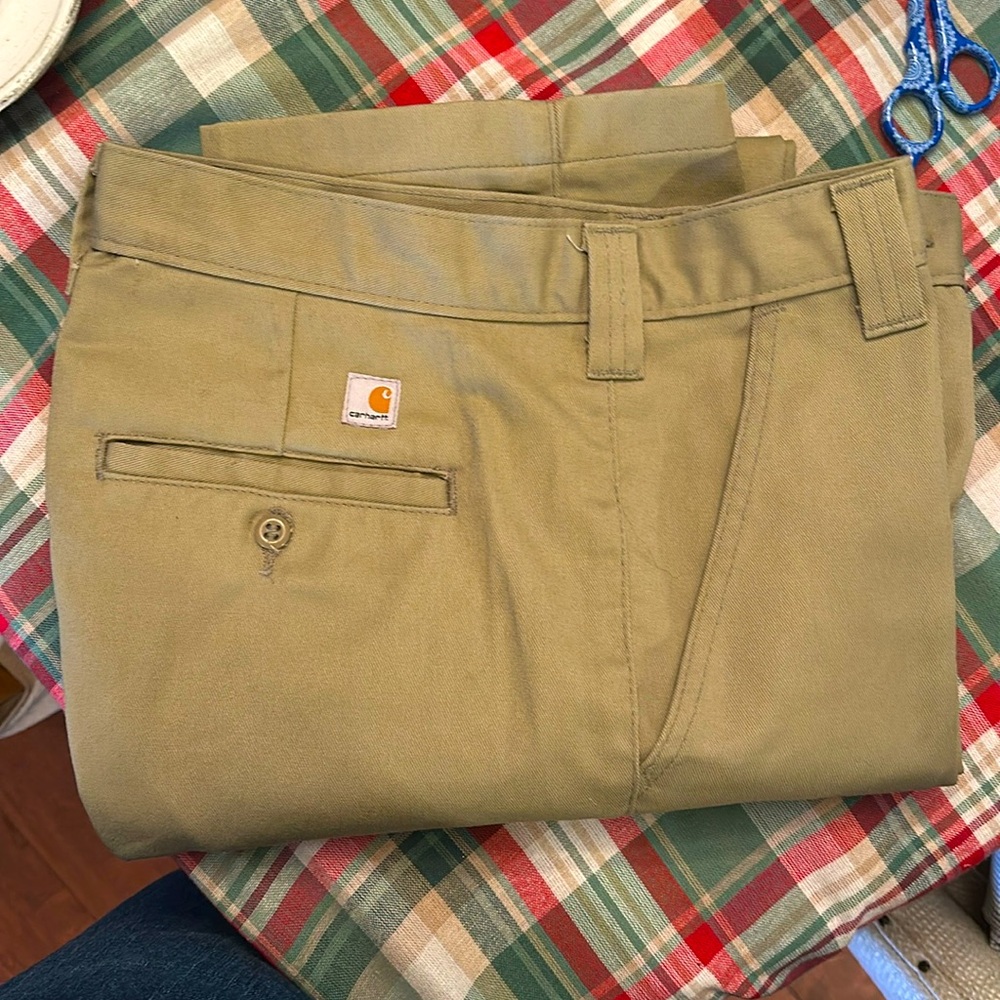Carhartt tan work pants size 30x32
